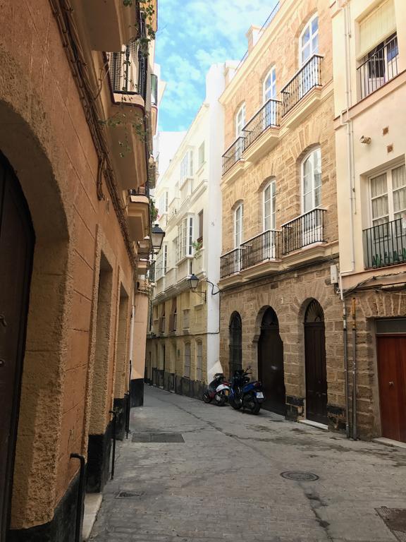 Too Many Aparts Cadiz Exterior photo