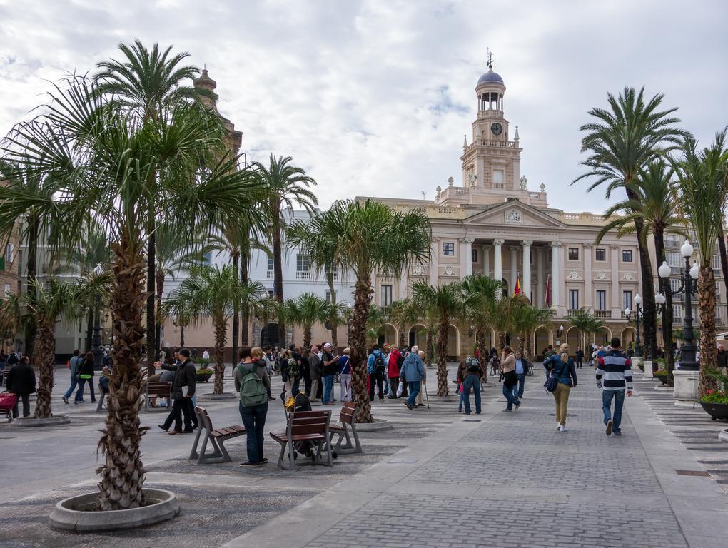 Too Many Aparts Cadiz Exterior photo